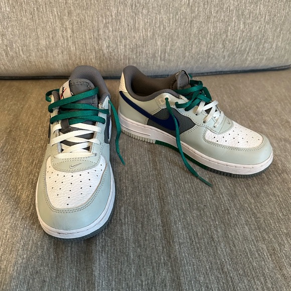 Nike Force 1 LV8 - Picture 4 of 5